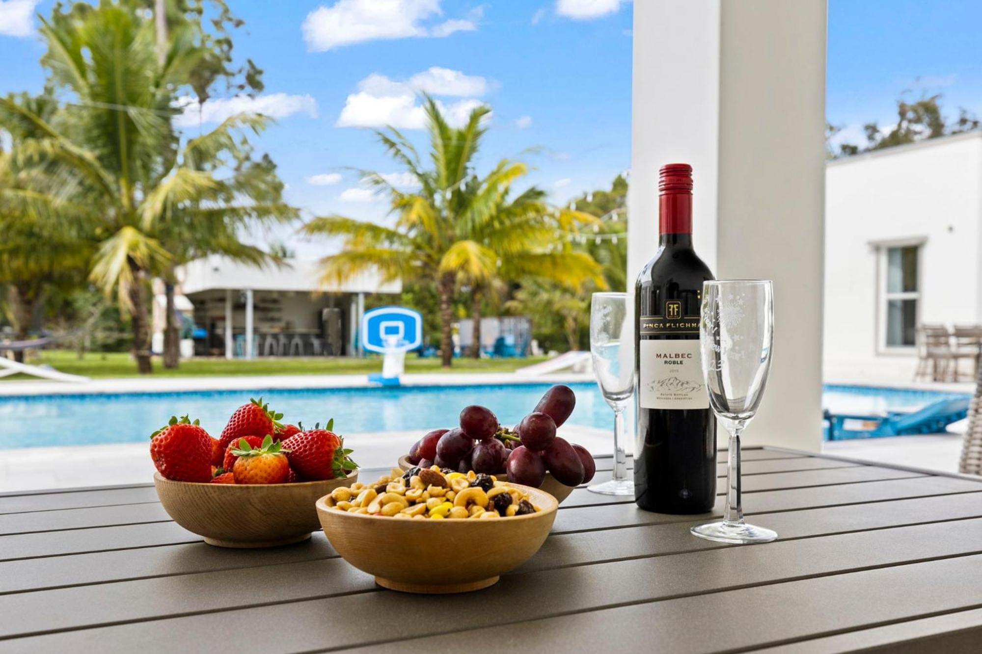 Ideal For Families The White House Of Miami Close To Miami Beaches And The Keys West Princeton エクステリア 写真