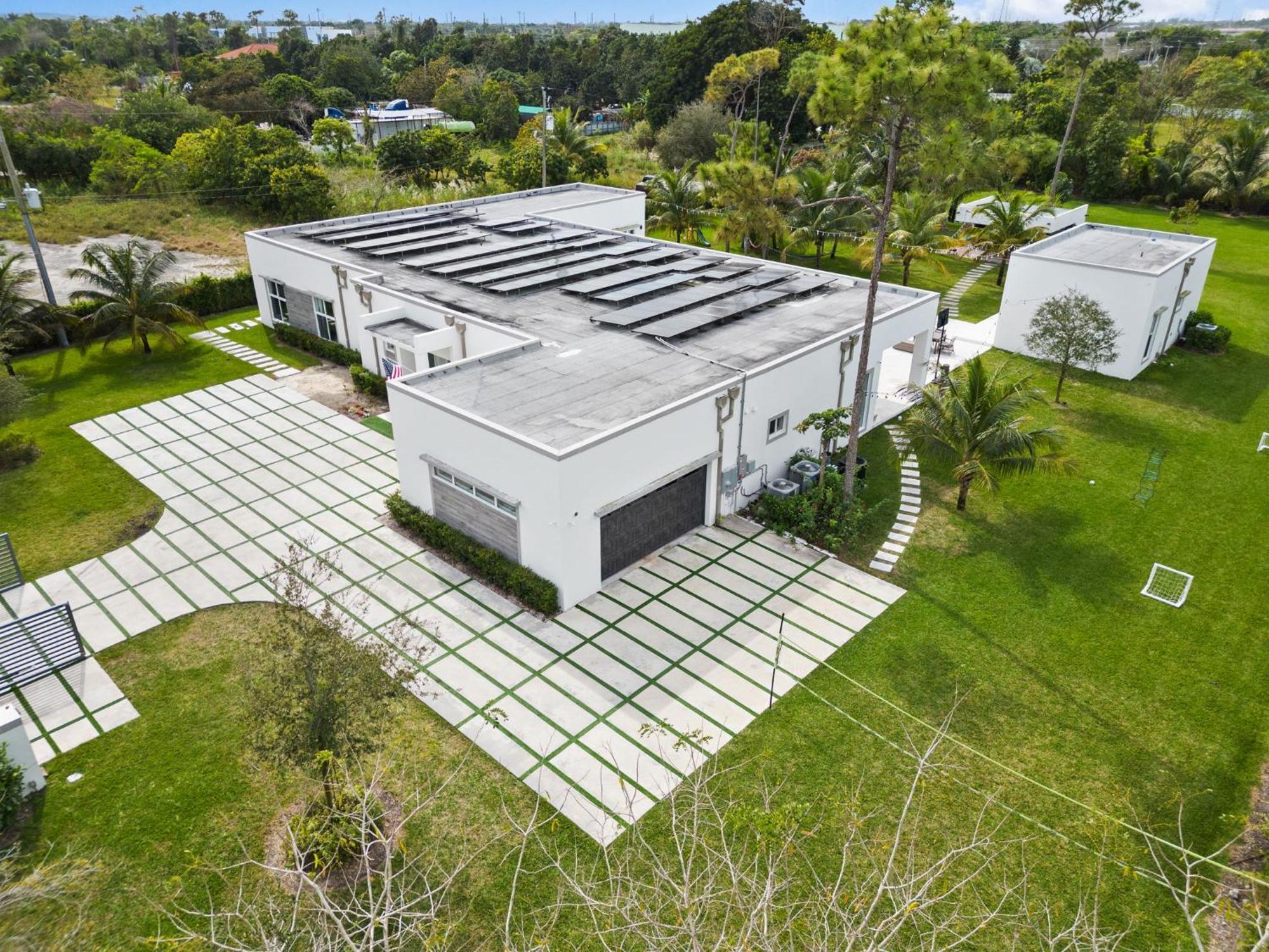 Ideal For Families The White House Of Miami Close To Miami Beaches And The Keys West Princeton エクステリア 写真
