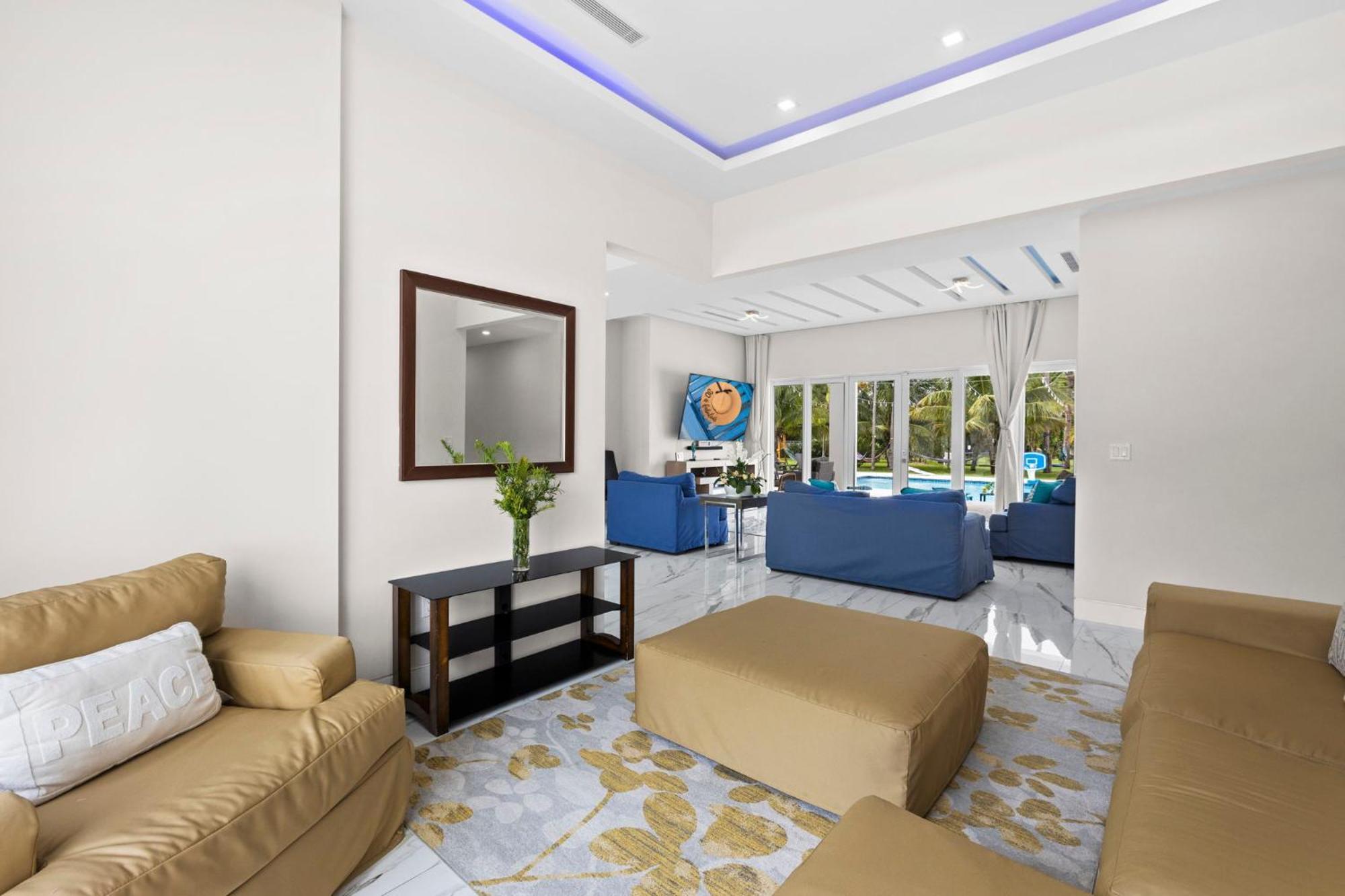 Ideal For Families The White House Of Miami Close To Miami Beaches And The Keys West Princeton エクステリア 写真