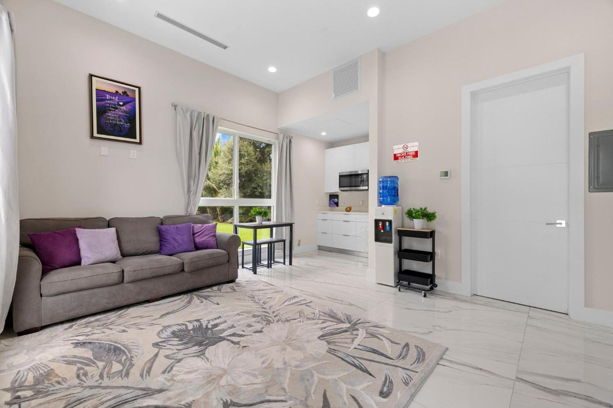Ideal For Families The White House Of Miami Close To Miami Beaches And The Keys West Princeton エクステリア 写真